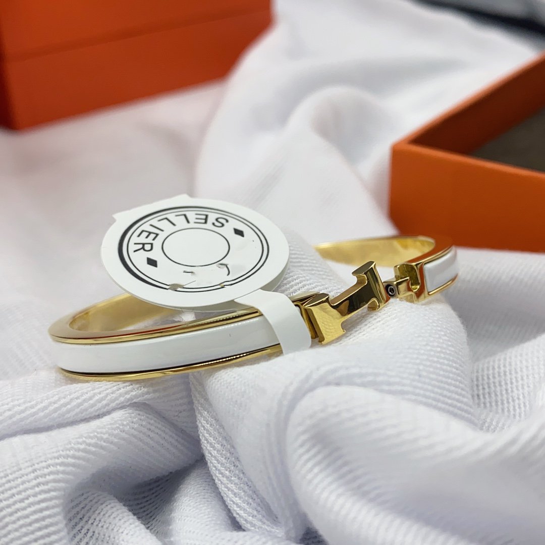 [Auream]CLASSIC HM CLIC WHITE 8MM ENAMEL BRACELET