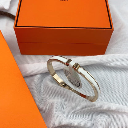 [Auream]CLASSIC HM CLIC WHITE 8MM ENAMEL BRACELET