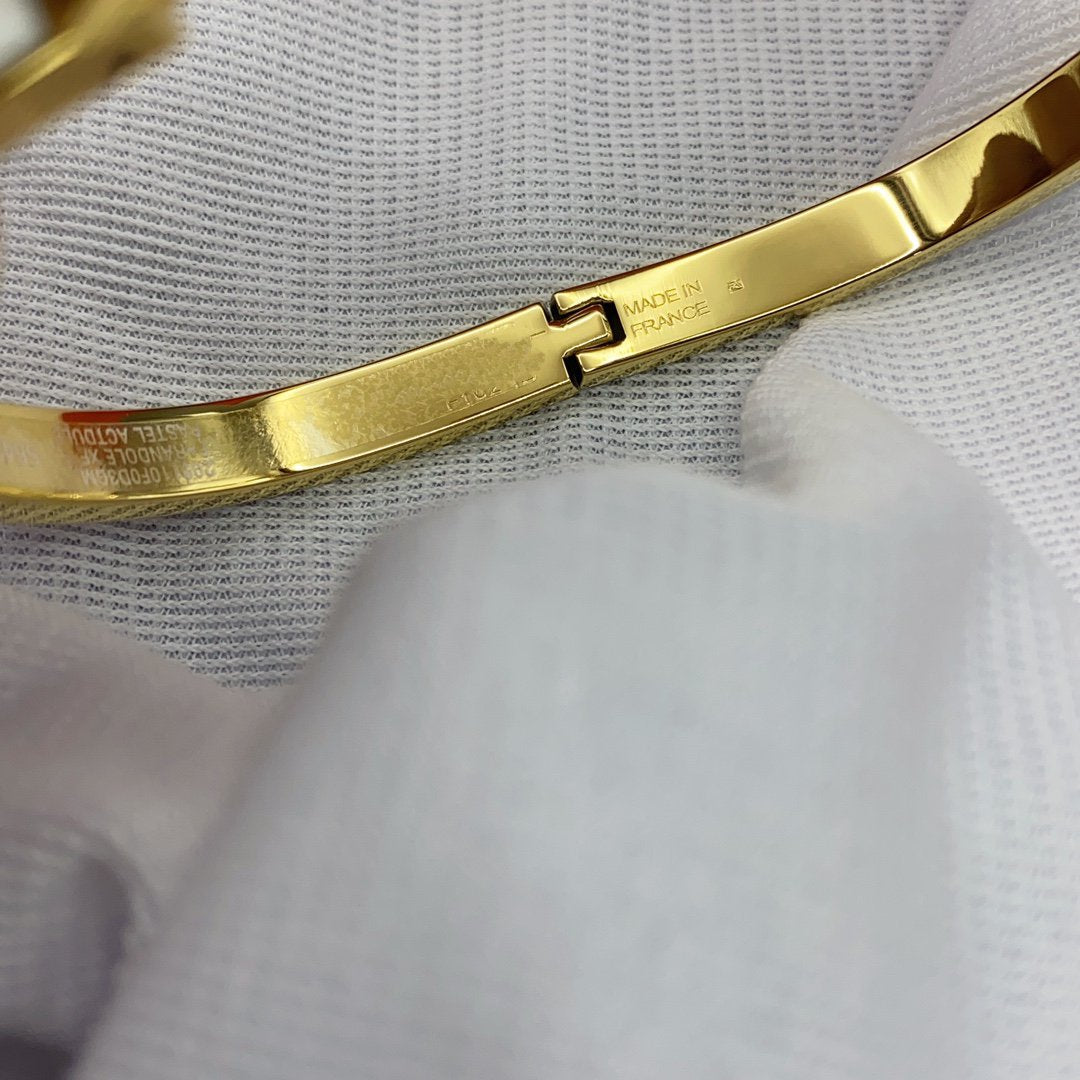 [Auream]CLASSIC HM CLIC WHITE 8MM ENAMEL BRACELET