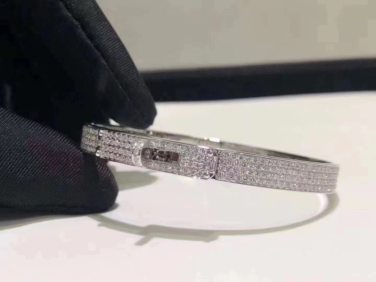[Auream]HM KELLY BRACELET IN SILVER AND FULL PAVE DIAMOND