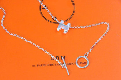 [Auream]HM NECKLACE H LETTER OVAL SERIES