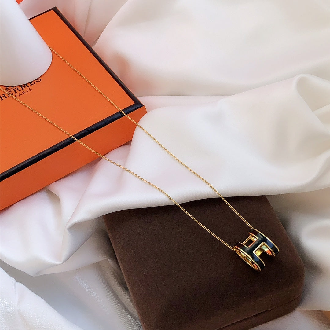 [Auream]HM CLIC BLACK ENAMEL GOLD NECKLACE