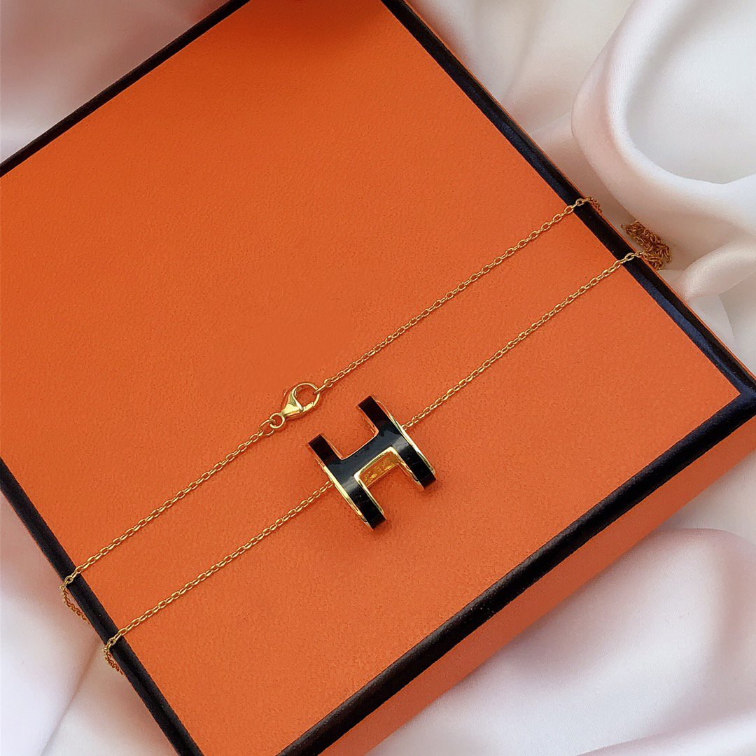[Auream]HM CLIC BLACK ENAMEL GOLD NECKLACE