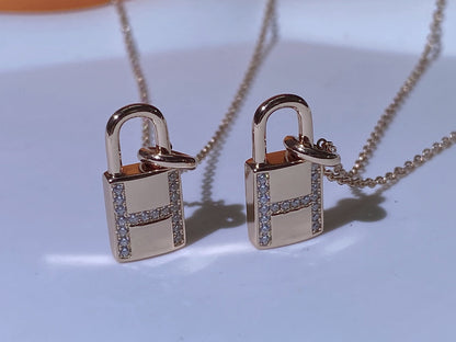 [Auream]HM ADVANCED NICHE LOCK HEAD NECKLACE DIAMONDS