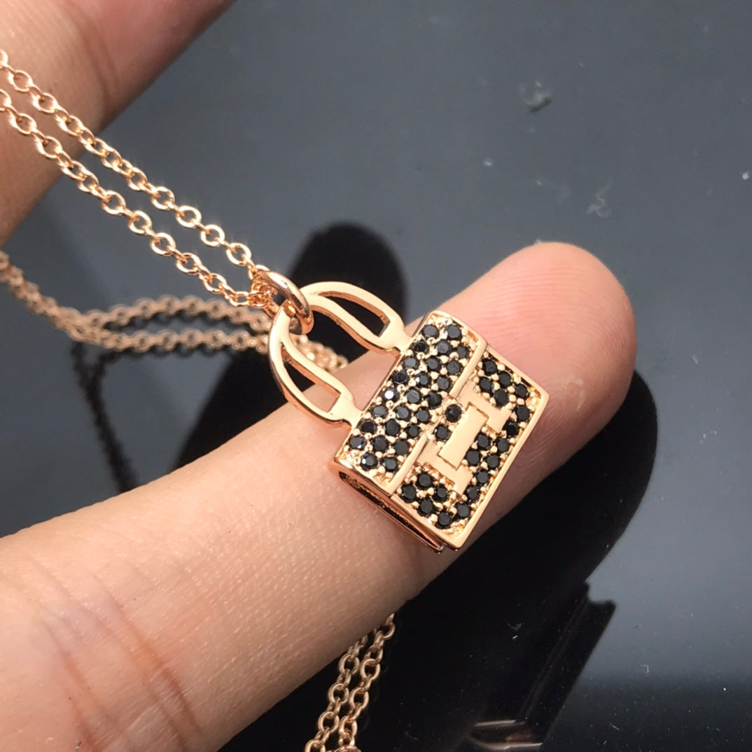 [Auream]HM NECKLACE ARRIVAL BLACK DIAMOND