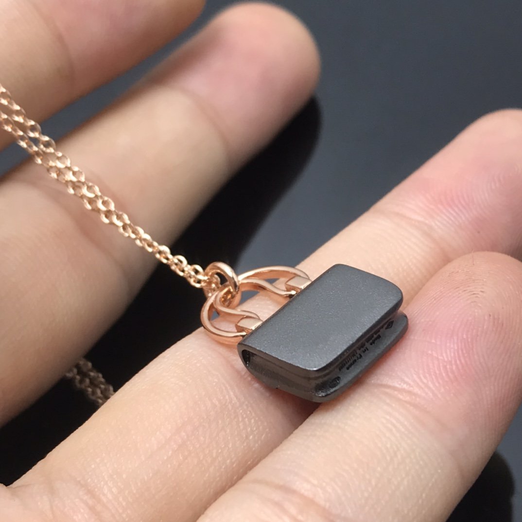[Auream]WOMEN'S HM AMULETTES CONSTANCE PENDANT NECKLACE