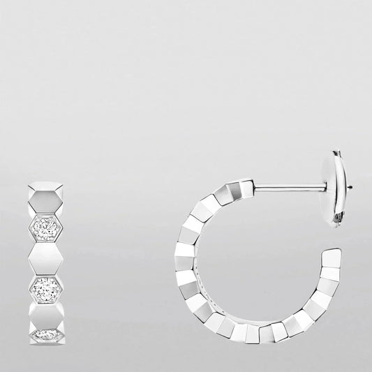[Auream]Hollow Design Four-Leaf Clover Flower Shape Ring