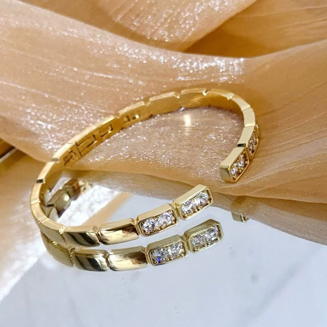 [Auream jewelrys]LOVE DIAMOND OPEN  BRACELET