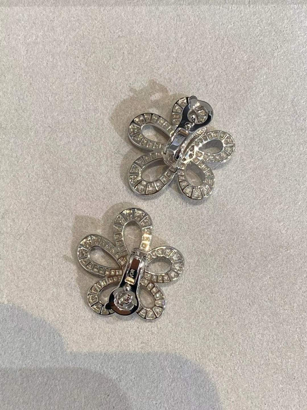 [Auream]FLOWERLACE EARRINGS FULL DIAMONDS
