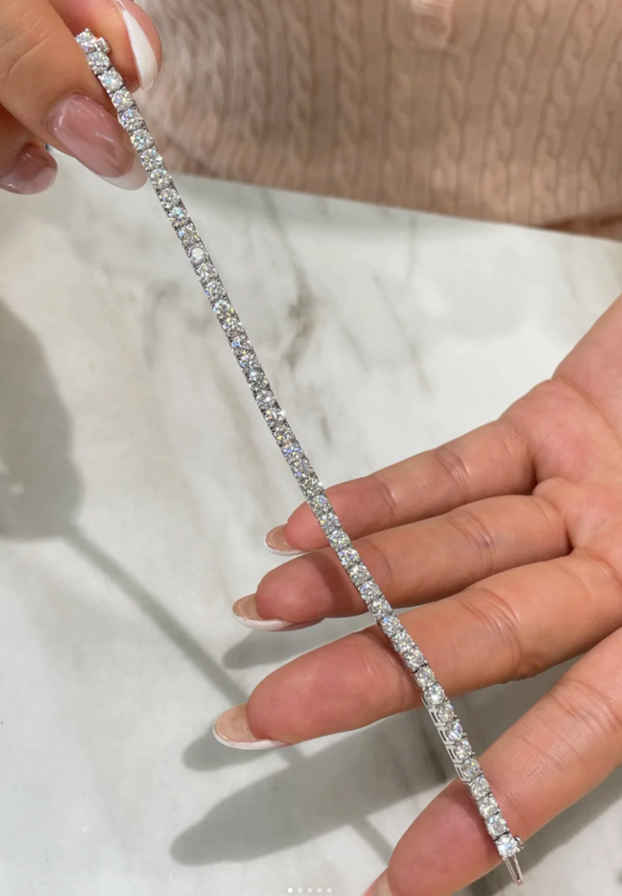 [Auream]  CLASSIC BASEBALL BRACELAT, 52 DIAMOND