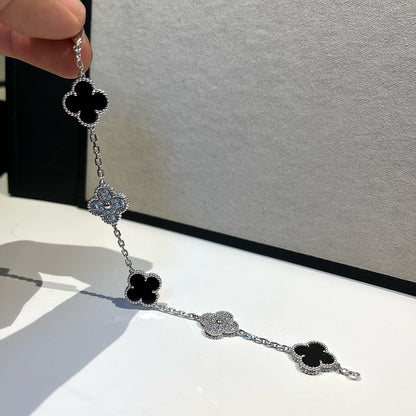 [Auream] CLOVER 5 MOTIF ONYXS BRACELET COLLECTION