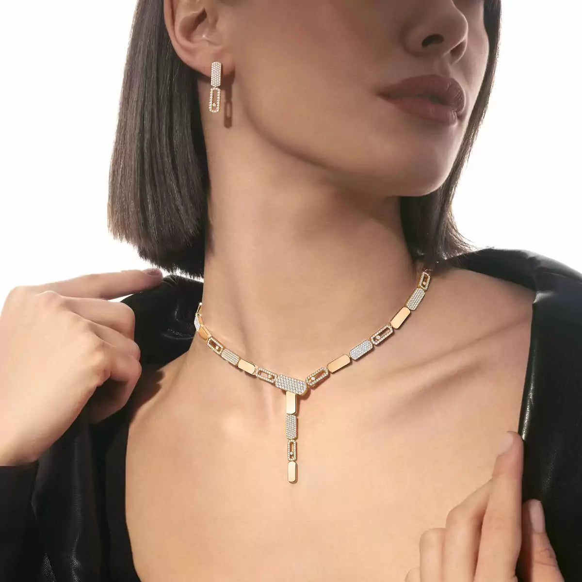 [Auream]Imperial Move SM Diamond Earrings