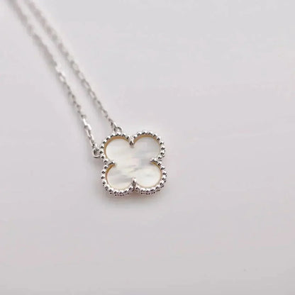 [Auream]CLOVER  15MM WHITE MOTHER-OF-PEARL SILVER