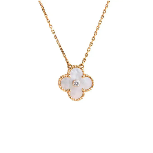 [Auream]CLOVER 15MM DIAMOND WHITE FRITILLARIA NECKLACE