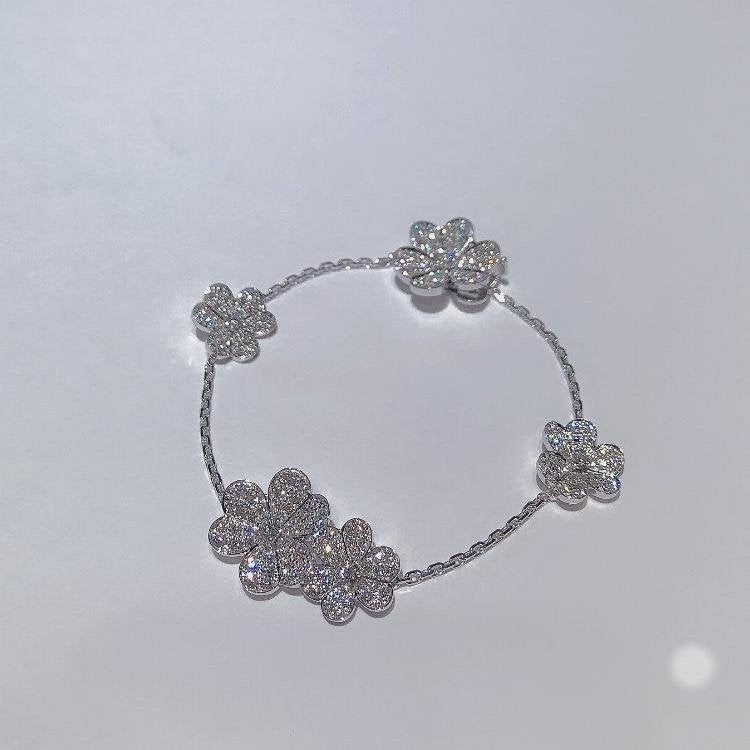 [Auream]FRIVOLE SILVER 5 FLOWERS BRACELET