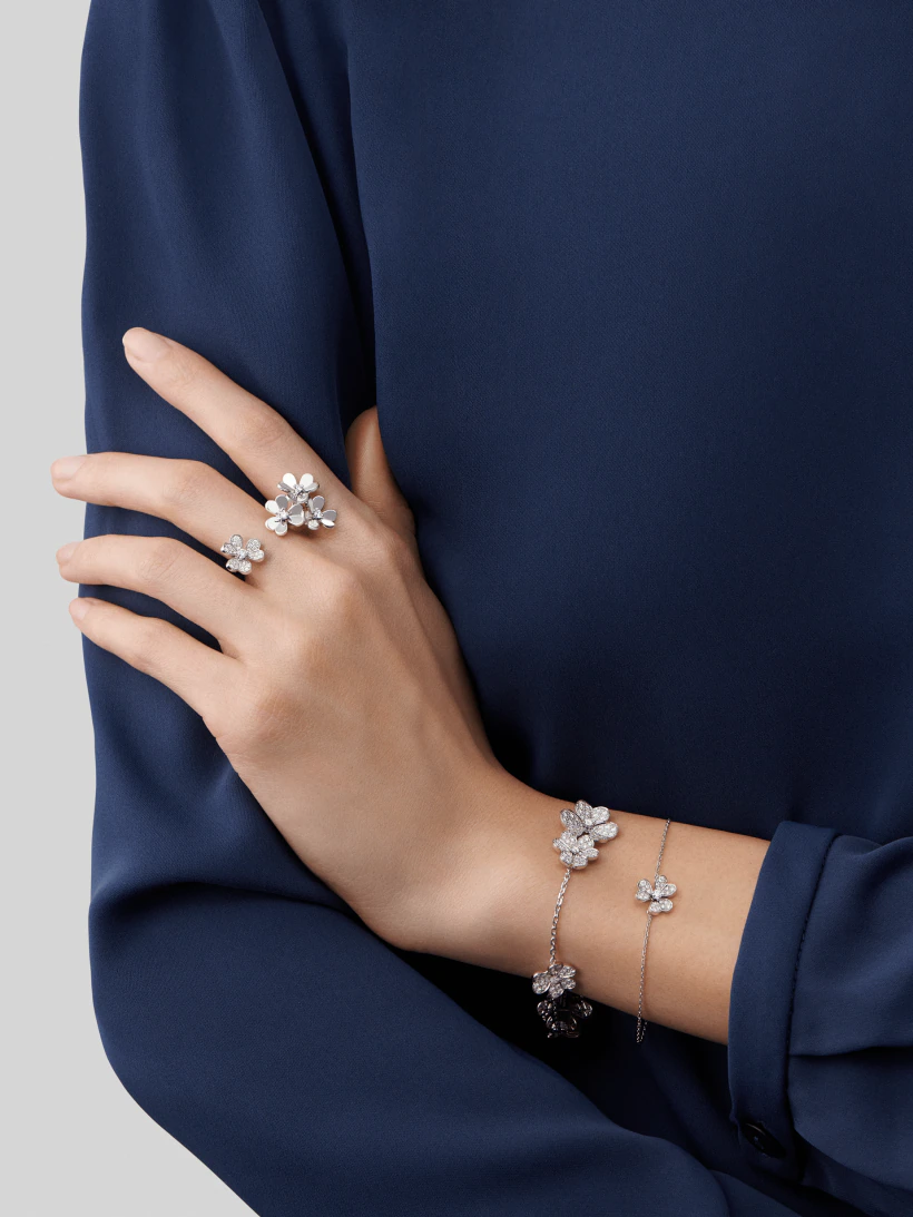 [Auream]FRIVOLE SILVER FLOWER DIAMOND BRACELET