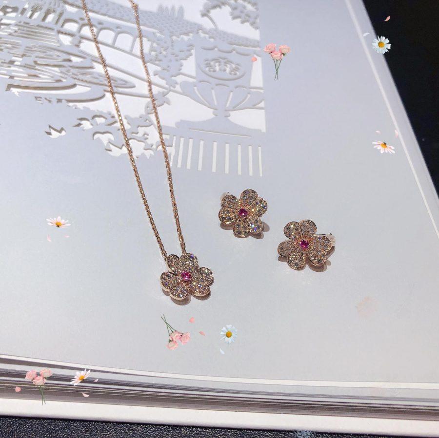 [Auream]FRIVOLE ROSE GOLD FLOWER DIAMOND NECKLACE