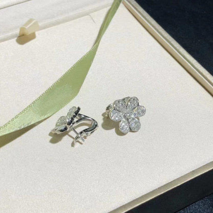 [Auream]FRIVOLE SILVER FLOWER DIAMOND EARRINGS
