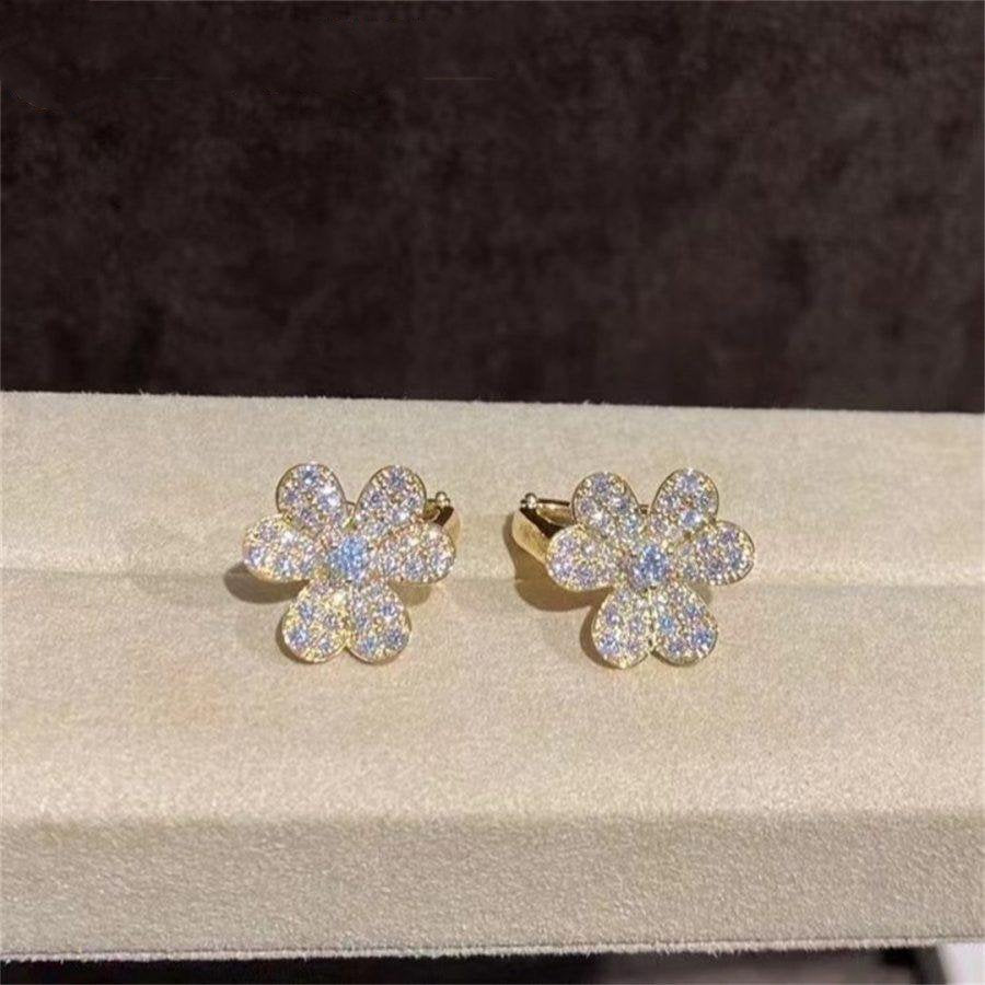 [Auream]FRIVOLE GOLD FLOWER DIAMOND EARRINGS