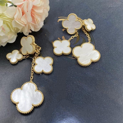 [Auream]CLOVER EARRINGS WHITE MOP 4 MOTIFS GOLD