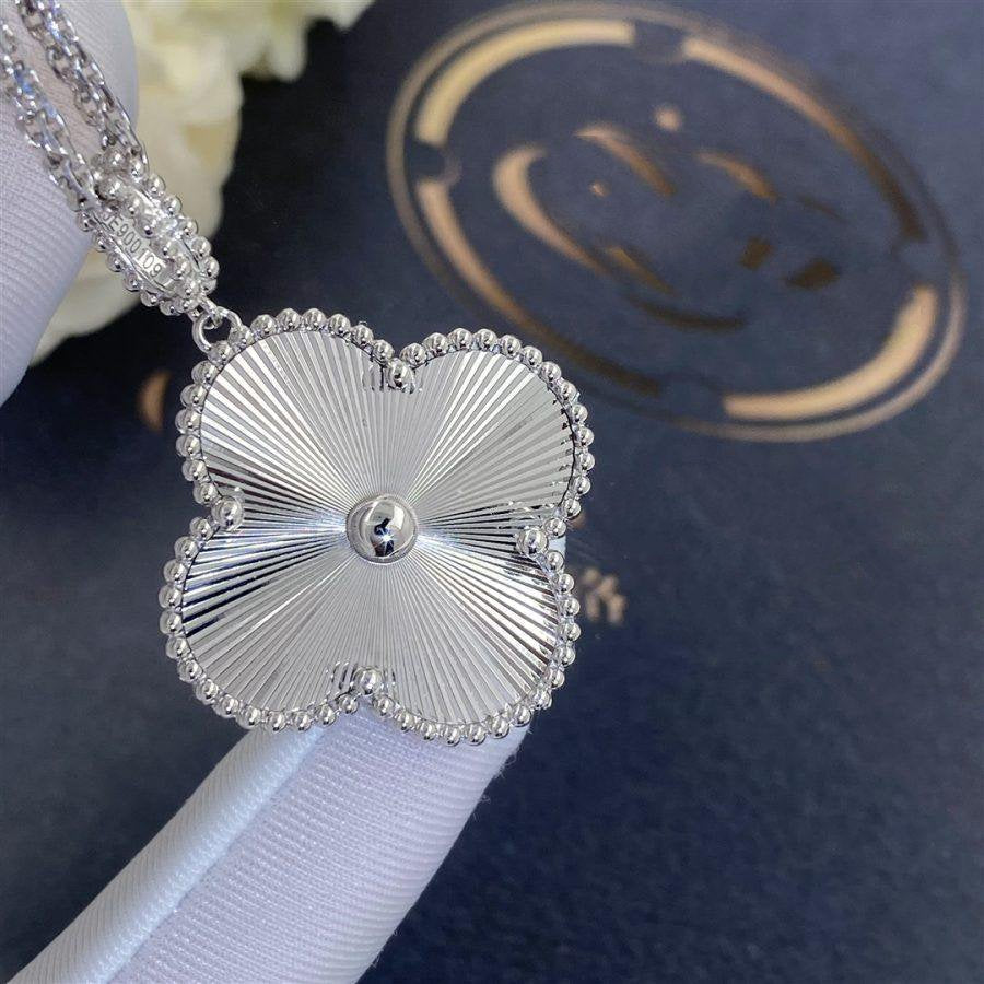 [Auream]CLOVER 25MM SILVER BIG CLOVER NECKLACE