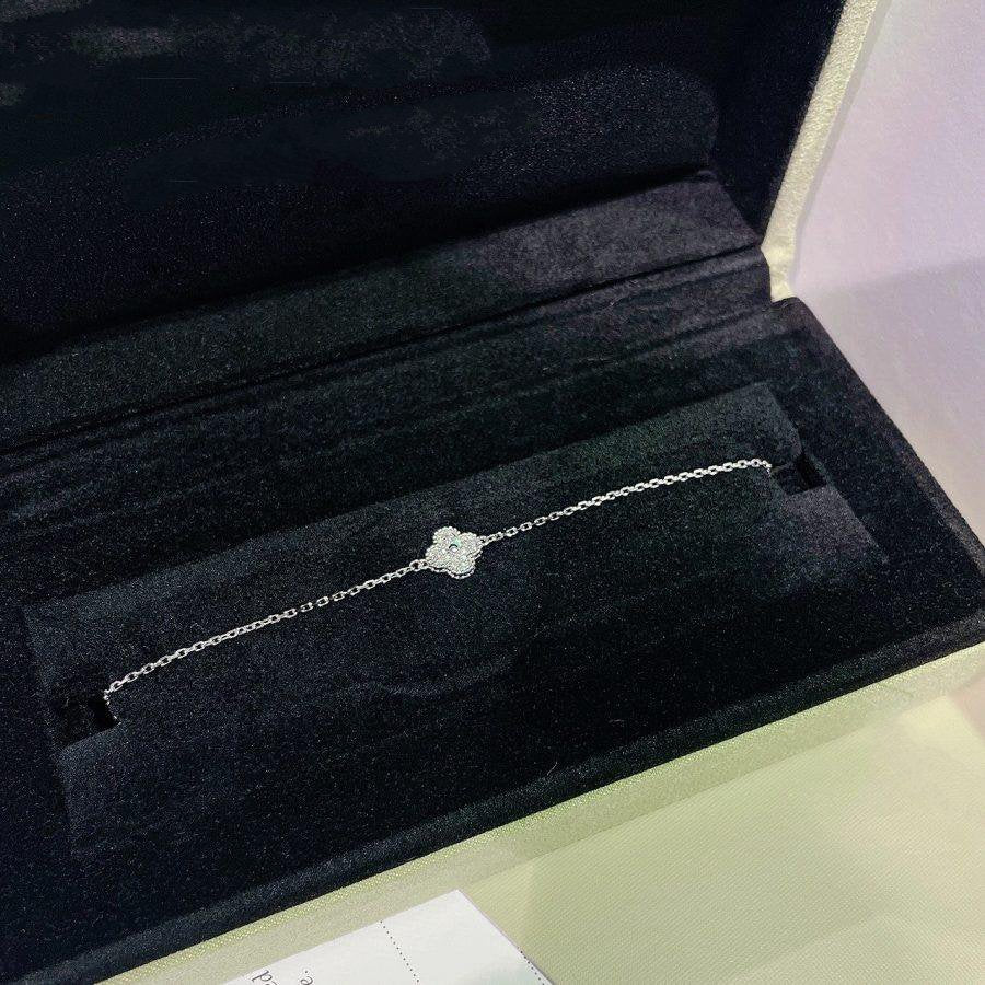 [Auream]CLOVER  SINGLE FLOWER BRACELET SILVER