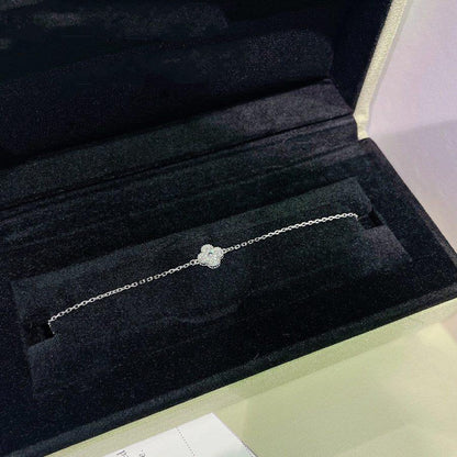 [Auream]CLOVER  SINGLE FLOWER BRACELET SILVER
