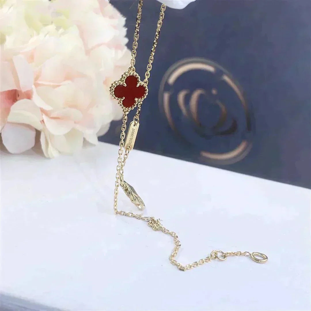 [Auream]CLOVER  CARNELIAN SINGLE FLOWER BRACELET
