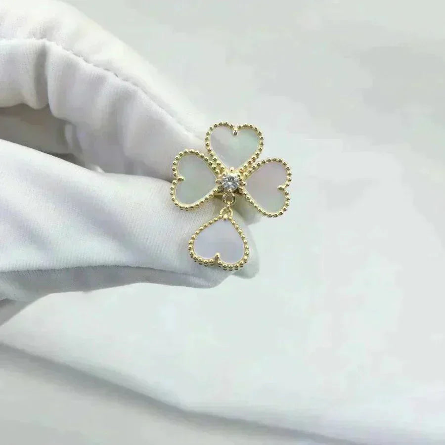 [Auream]SWEET CLOVER WHITE MOP RING