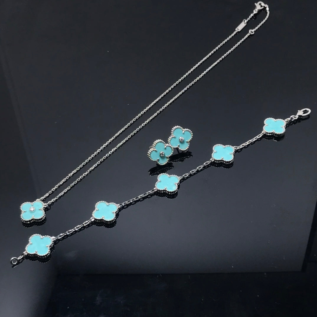 [Auream]CLOVER 1 DIAMOND BLUE SKY SILVER EARRINGS