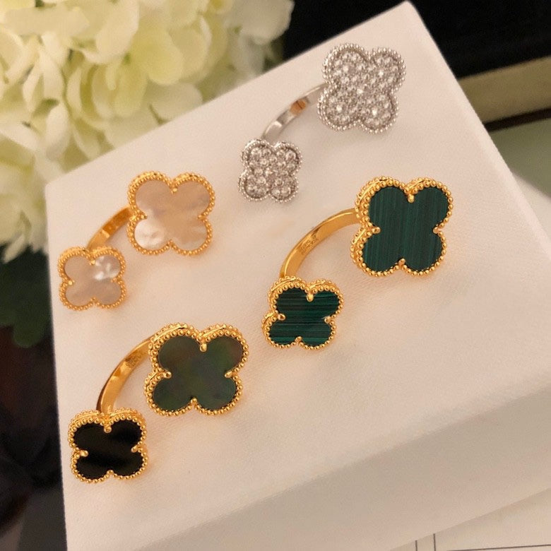 [Auream]CLOVER BETWEEN THE FINGER RING