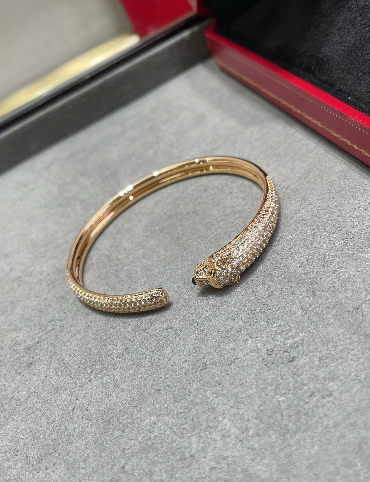 [Auream]PANTHERE FULL DIAMOND OPEN BRACELET
