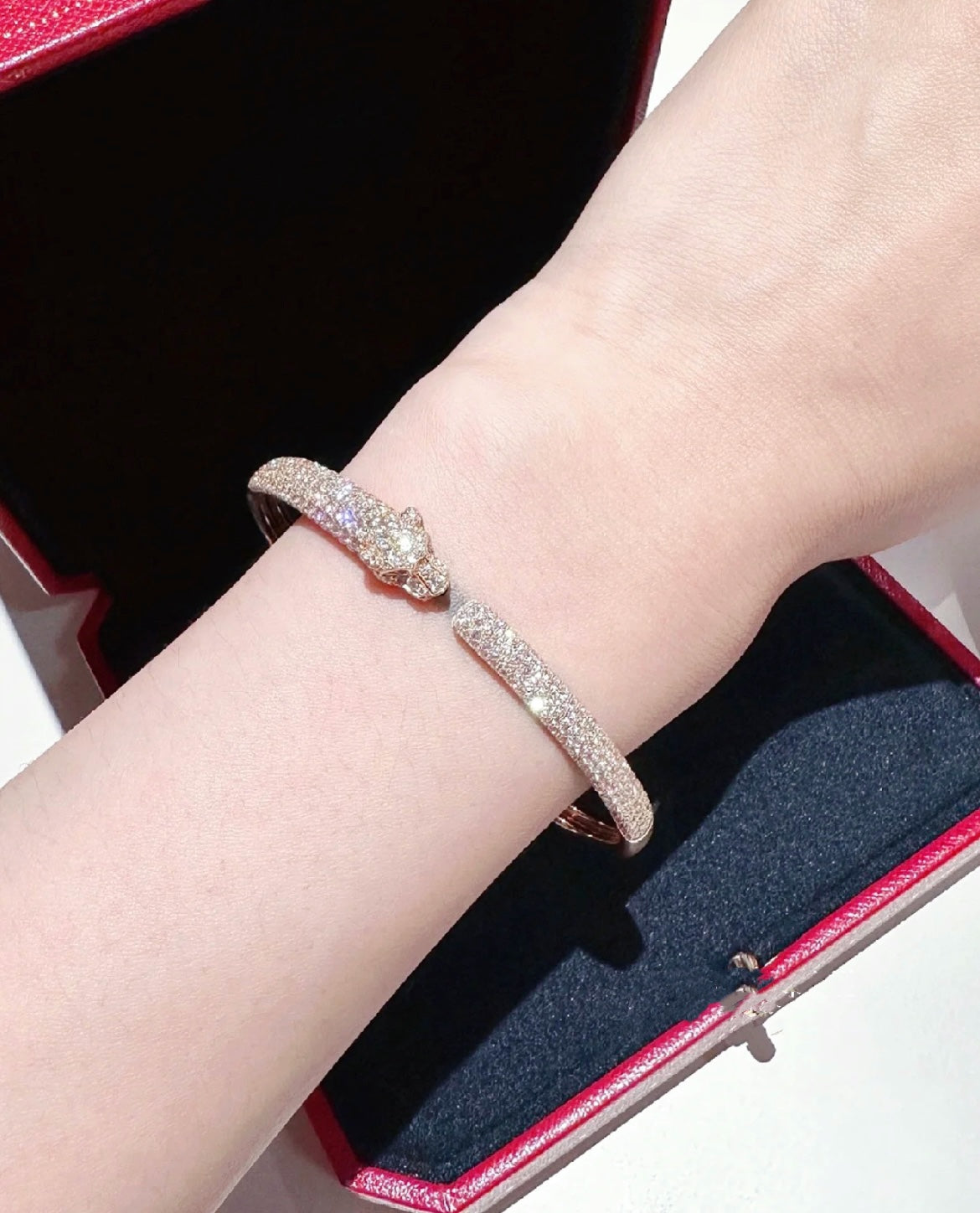 [Auream]PANTHERE FULL DIAMOND OPEN BRACELET