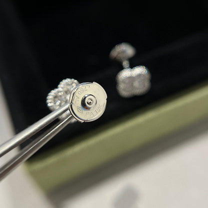 [Auream]CLOVER MINI DIAMOND STUD EARRINGS